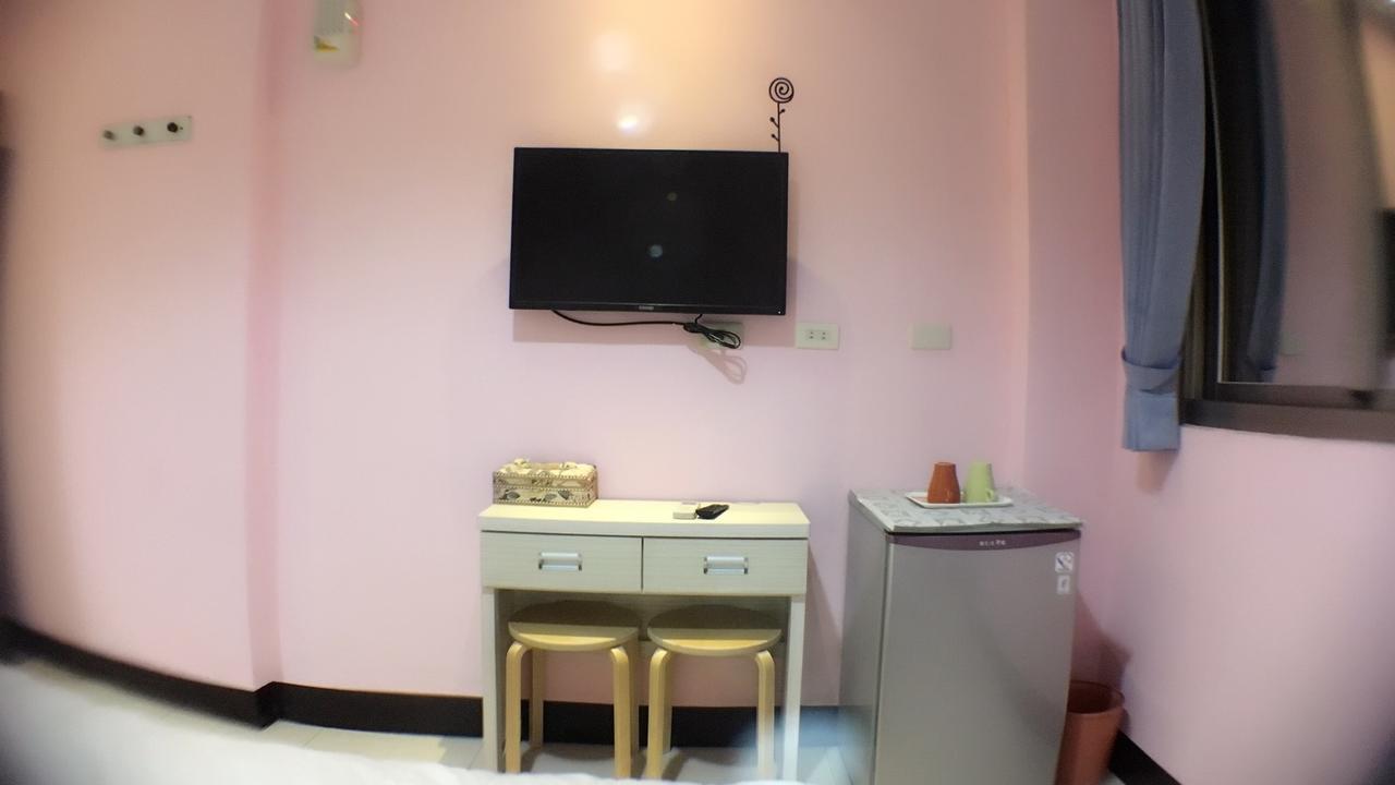 Hfun Hotel Kaohsiung Luaran gambar
