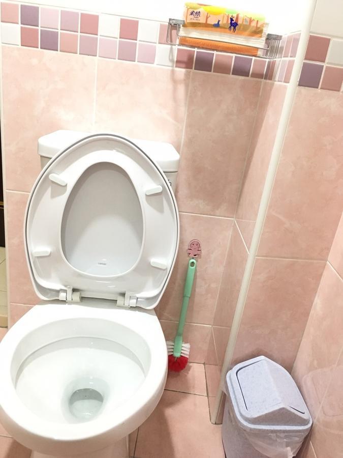 Hfun Hotel Kaohsiung Luaran gambar