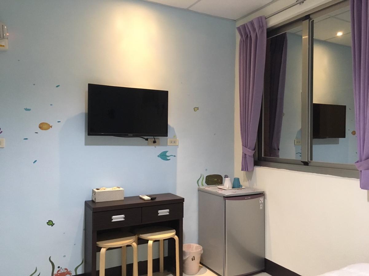 Hfun Hotel Kaohsiung Luaran gambar