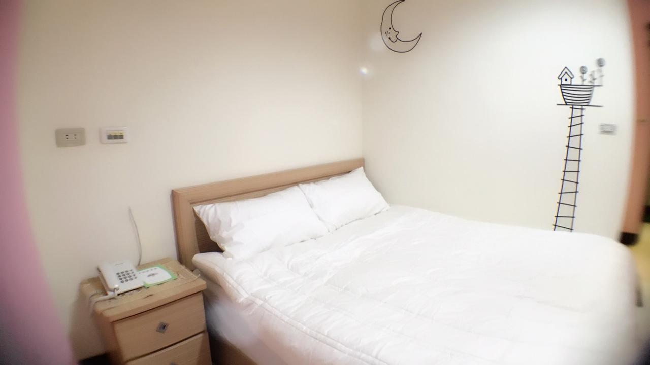 Hfun Hotel Kaohsiung Luaran gambar