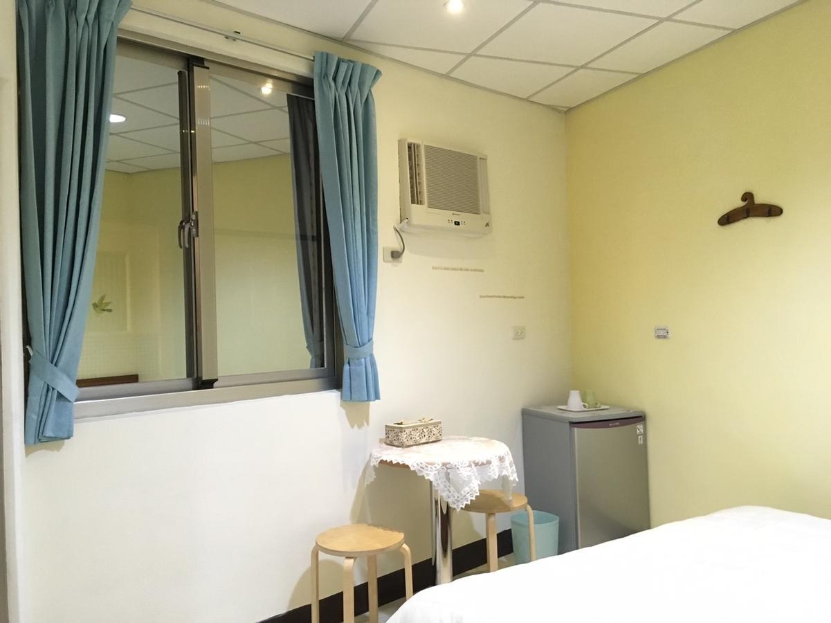 Hfun Hotel Kaohsiung Luaran gambar